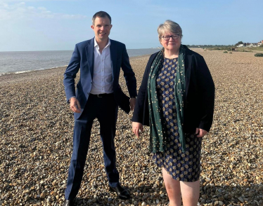 Therese with Energy Minister Andrew Bowie